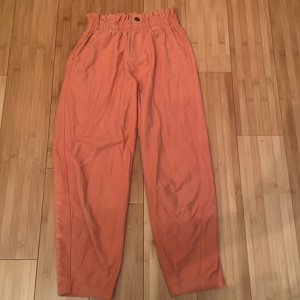 Selling burnt orange Zara joggers